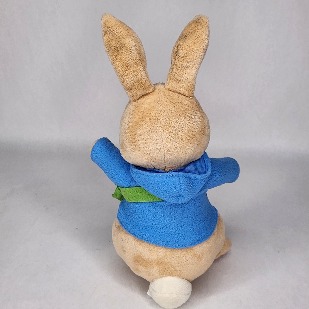 Baby Peter Rabbit Plush - Picture 3 of 4